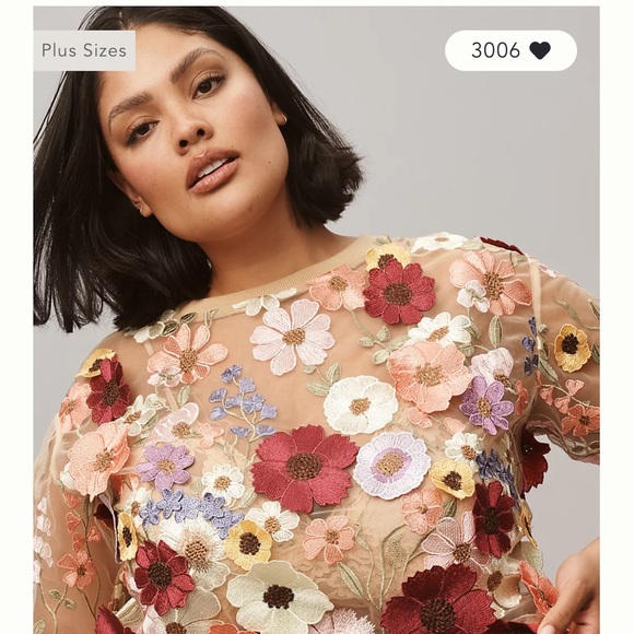 Dolan appliqué sheet tee shirt size large - Picture 8 of 9